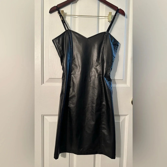 ADELE FADO 6 ITALIAN Faux Leather Corset Dress Sweetheart Neck Back Cut Out SEXY - Picture 1 of 11